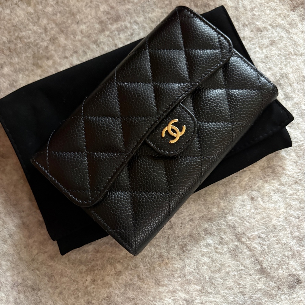 Chanel Classic Flap Medium Wallet Black Caviar Leather Gold Hardware